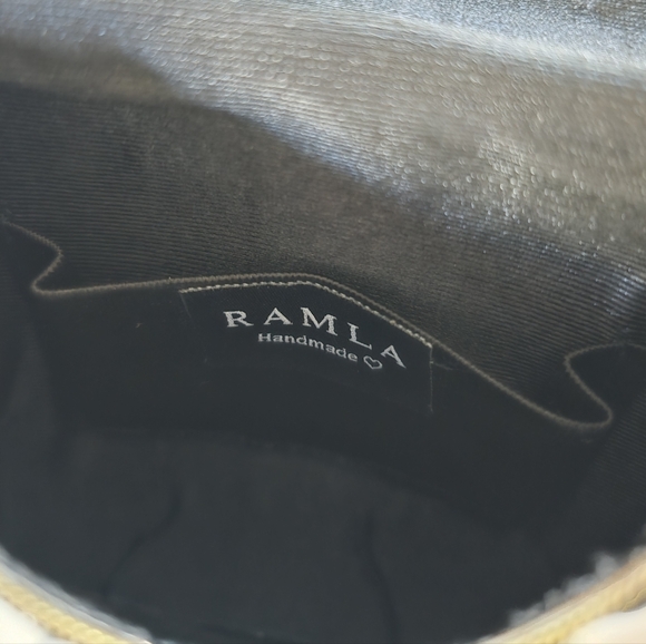 Ramla▪️Porte-Moi Mosaic Clutch Crossbody - Picture 8 of 10